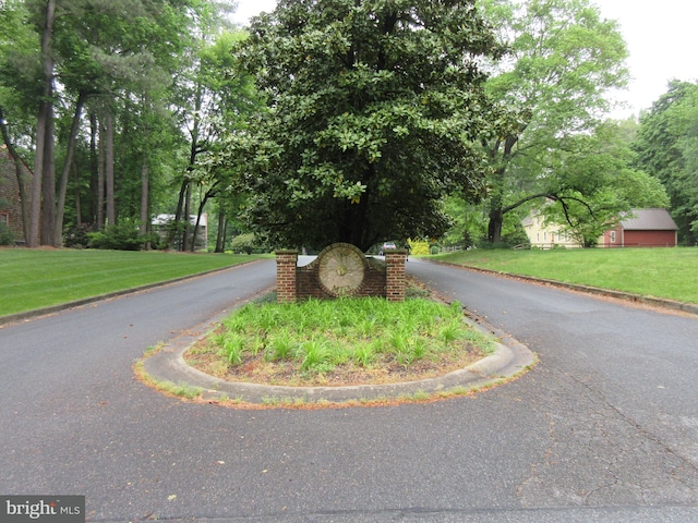101 N Lexington Dr, Felton, DE 19943
