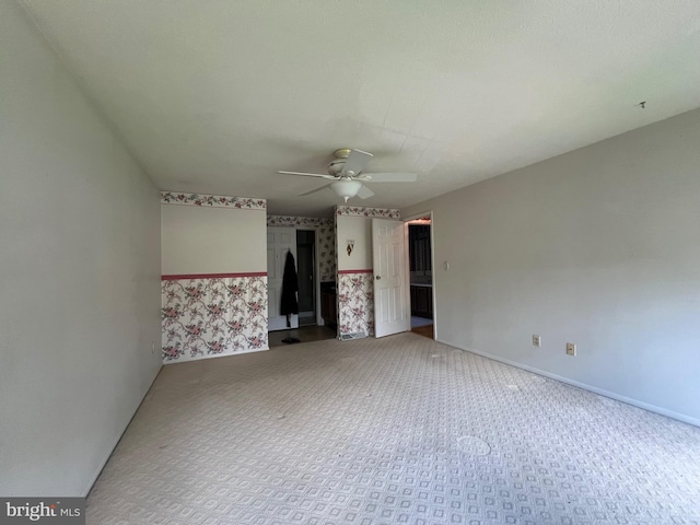 unfurnished bedroom with ceiling fan