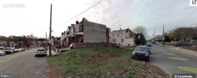 Listing photo 3 for 2602 S 60th St, Philadelphia PA 19142