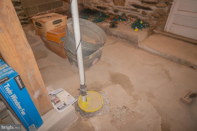 interior details with concrete floors