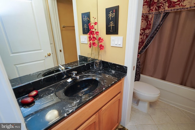 full bathroom with shower / bath combination with curtain, vanity, toilet, and tile flooring