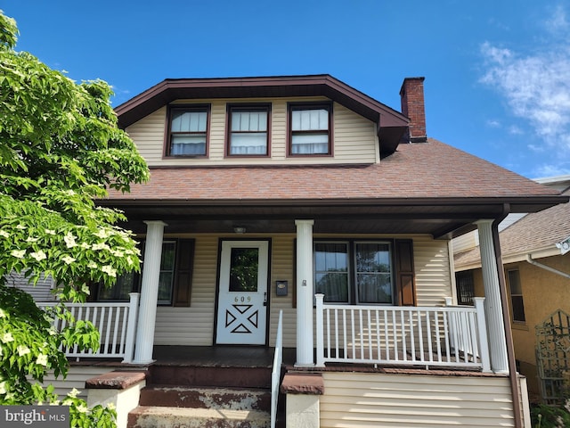 view of front of house featuring covered porch