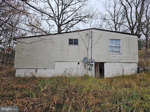 view of side of property