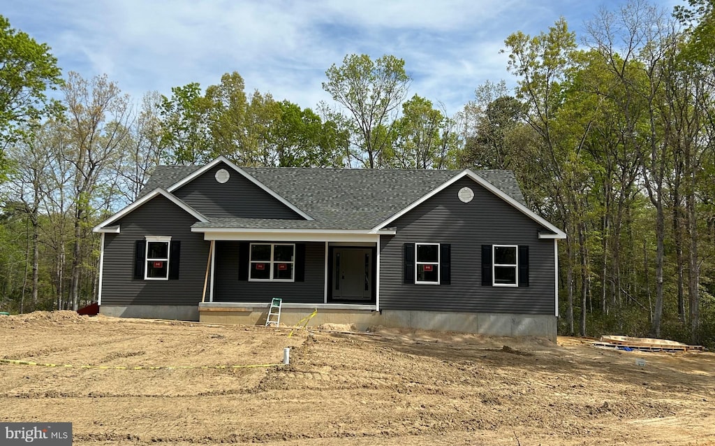 view of front facade featuring a porch