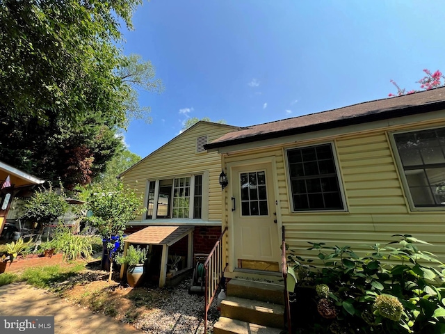 view of front of home with entry steps