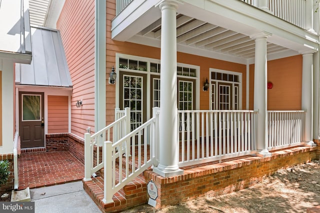 entrance to property with covered porch