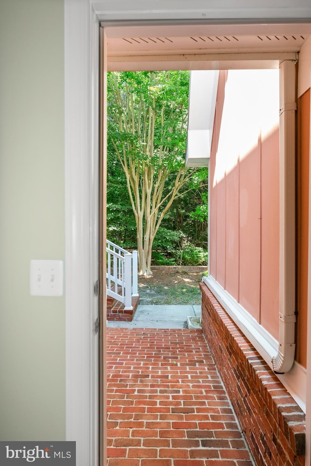 entryway featuring plenty of natural light