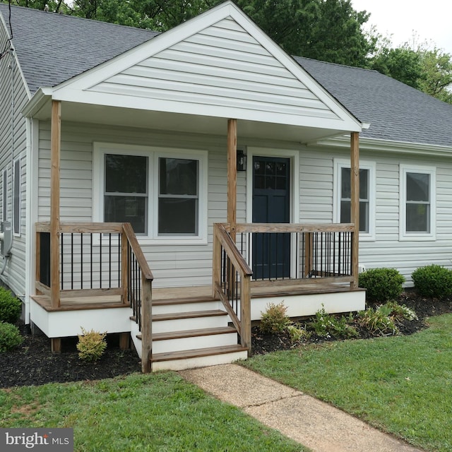 bungalow-style house featuring a porch