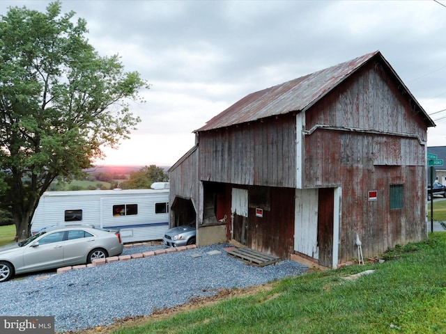 view of outbuilding