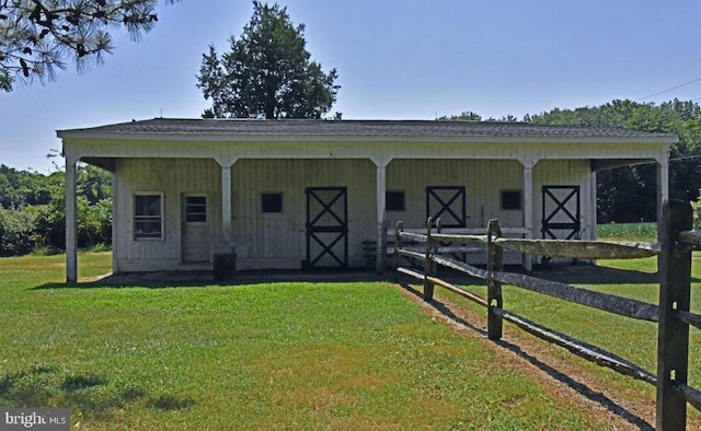 exterior space featuring a front lawn