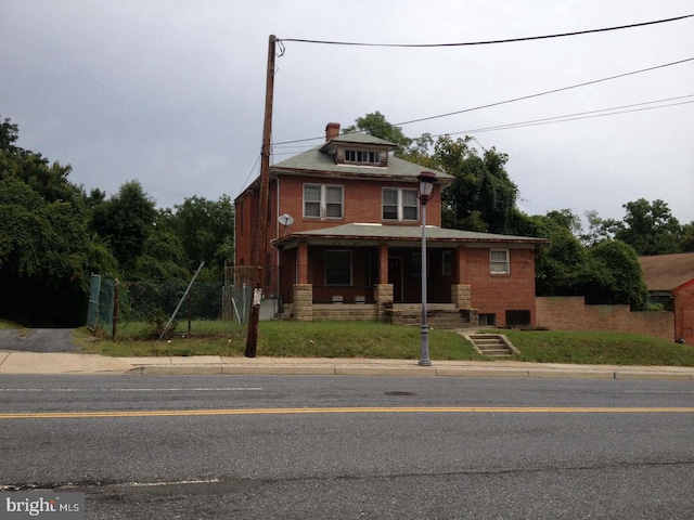 view of front of home