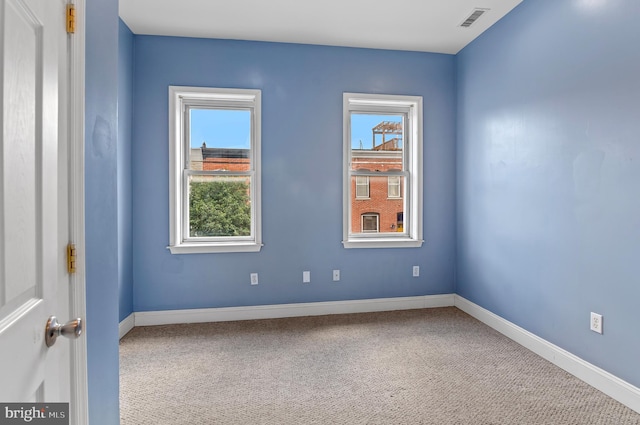 view of carpeted spare room