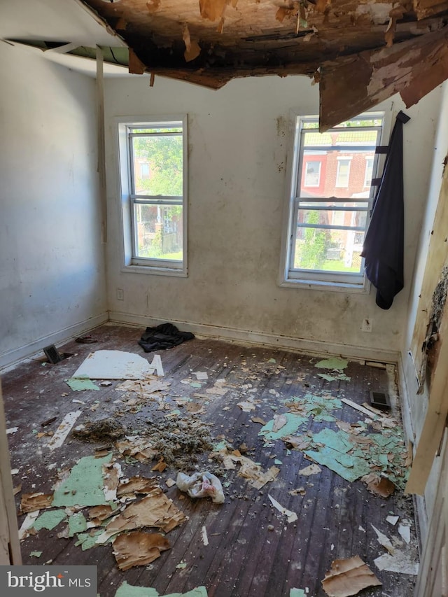 spare room featuring plenty of natural light