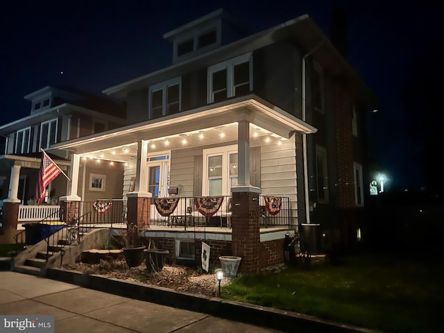 view of front of house with a porch