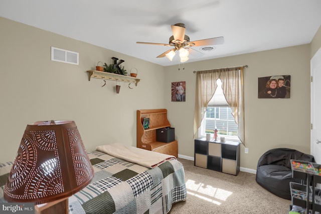 bedroom with carpet flooring and ceiling fan