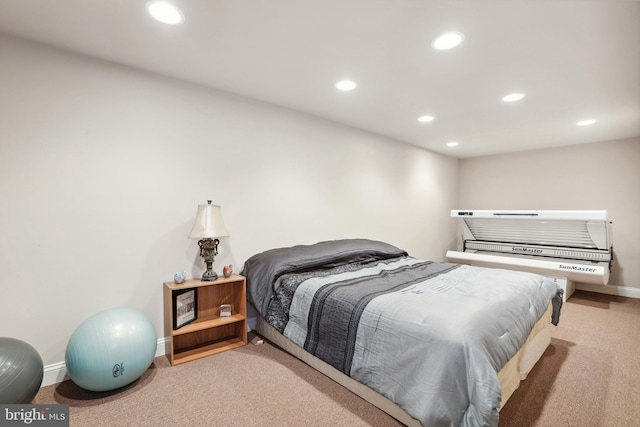 view of carpeted bedroom