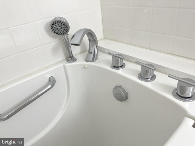 room details featuring sink