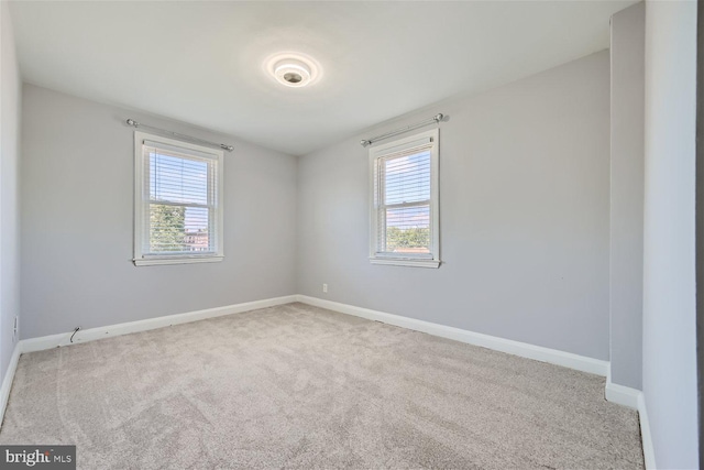 view of carpeted spare room