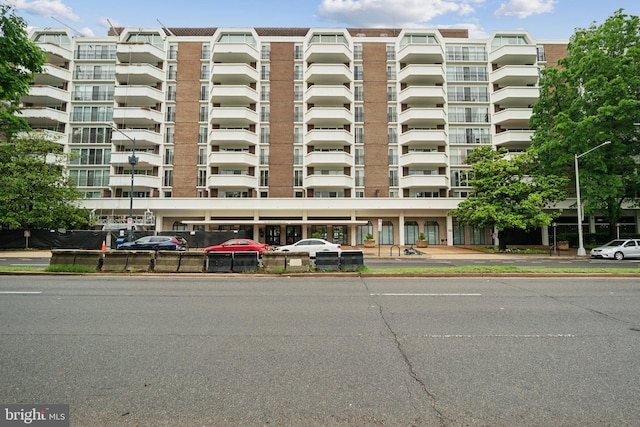 view of building exterior