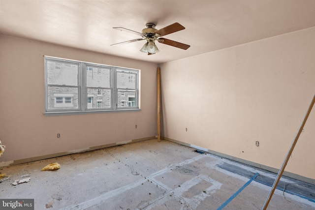 unfurnished room featuring ceiling fan