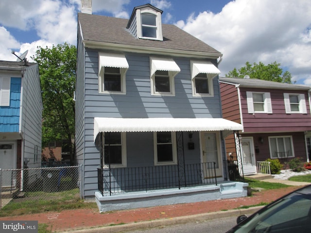 view of front of house