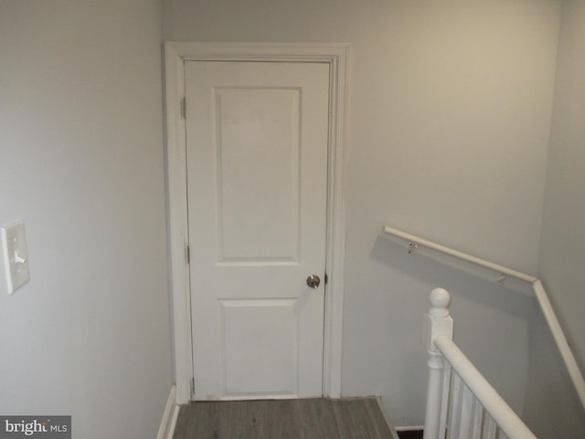 laundry room with washer and clothes dryer