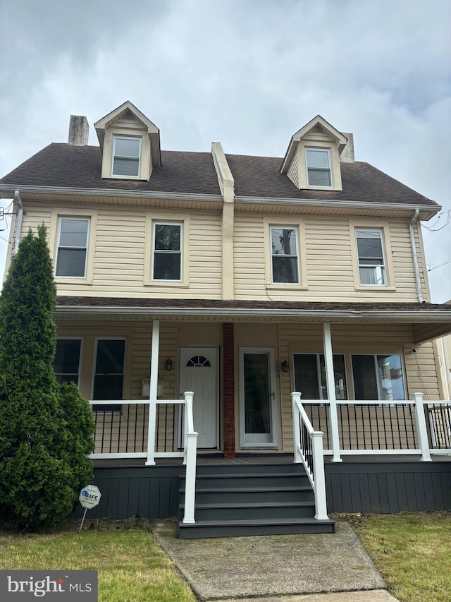 view of front of property with covered porch