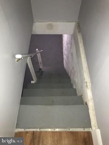 603 Allendale St, Baltimore, MD 21229 - view of stairs