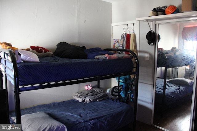 bedroom featuring a closet