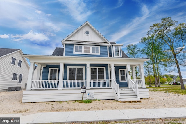 view of front of property with covered porch