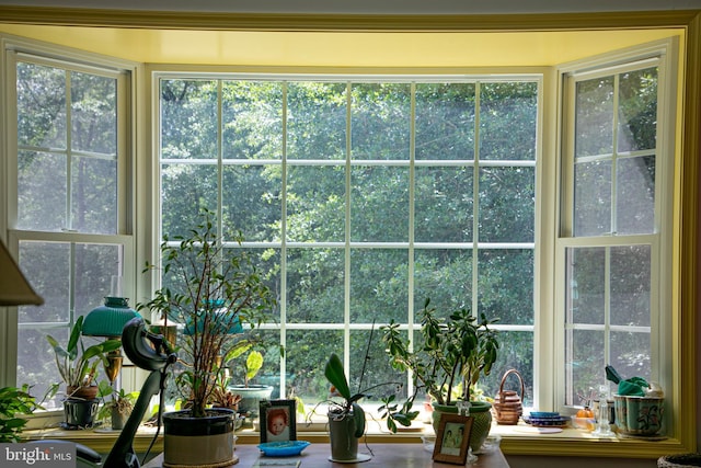 unfurnished sunroom with a healthy amount of sunlight