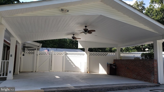 view of patio with ceiling fan