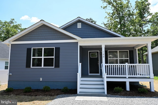 view of front of property featuring a porch