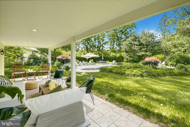 view of patio with outdoor lounge area