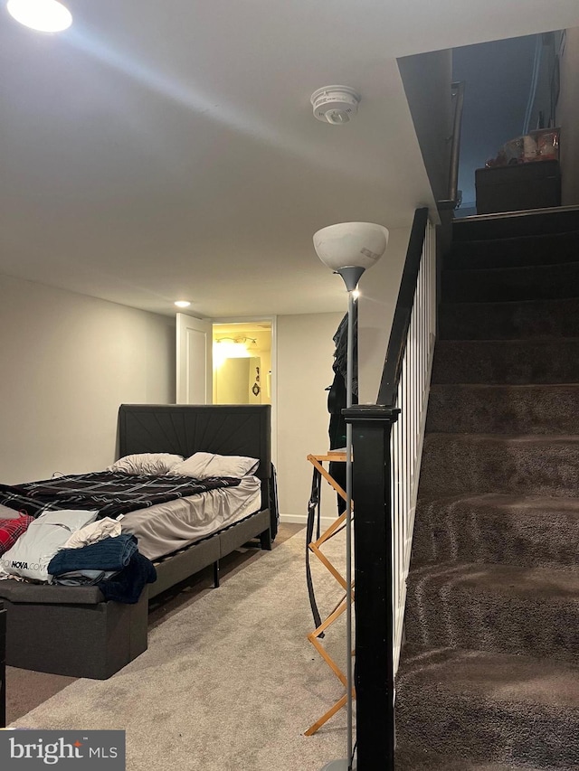 bedroom featuring carpet flooring