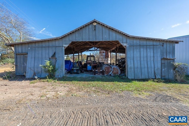 view of outdoor structure