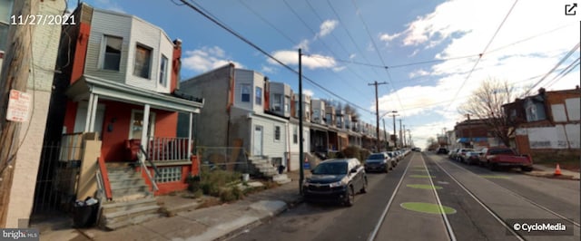 Listing photo 3 for 1913 S 60th St, Philadelphia PA 19142