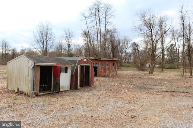 view of outdoor structure