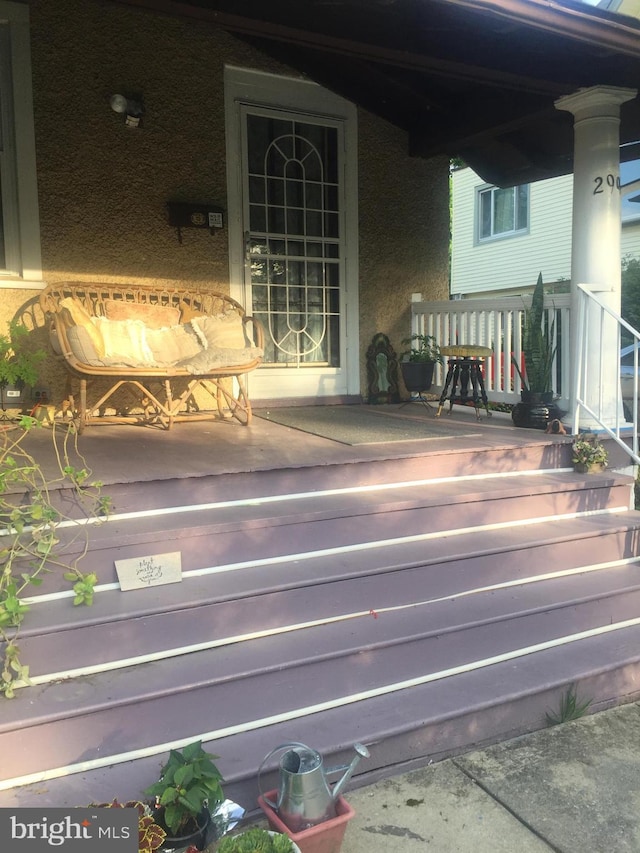 view of patio / terrace with covered porch