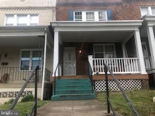 view of front of property with a porch