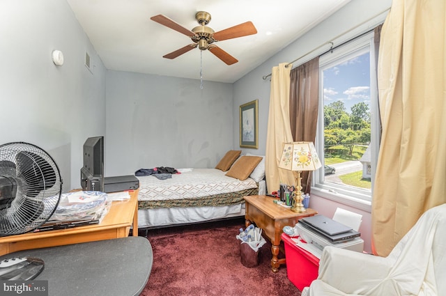 bedroom with carpet flooring and ceiling fan