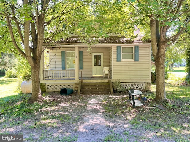 view of front of home with covered porch