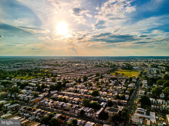 view of aerial view at dusk