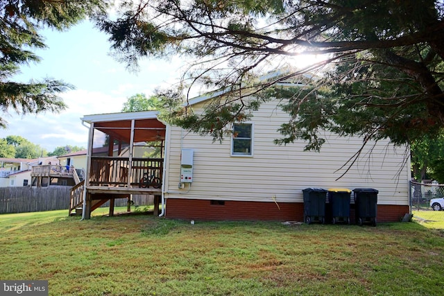 7200 Havre Turn Turn, Upper Marlboro, MD 20772 - view of home's exterior with a sunroom and crawl space