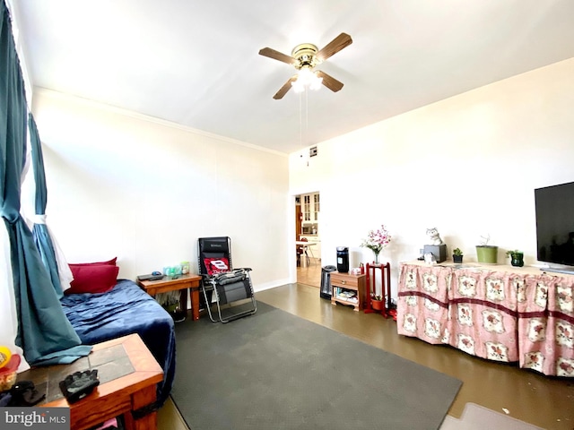 living room with dark hardwood / wood-style floors and ceiling fan