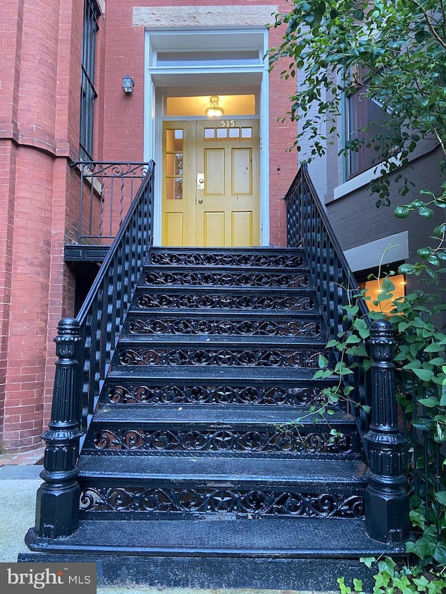 515 Constitution NE, Washington, DC 20002 - entrance to property featuring brick siding