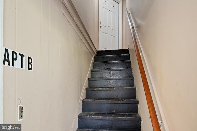484 Brough Rd, Abbottstown, PA 17301 - view of stairs