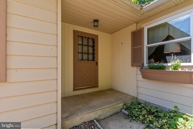 view of property entrance