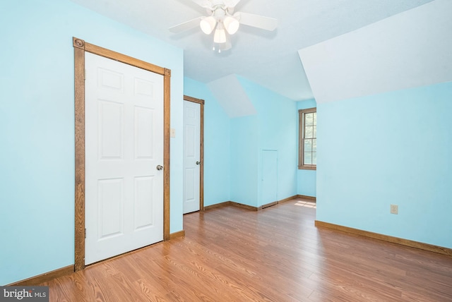 unfurnished room with light hardwood / wood-style flooring and ceiling fan