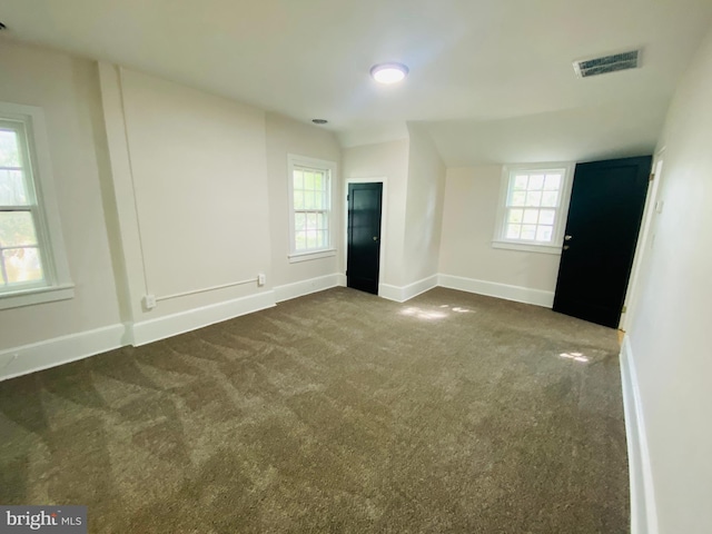 view of carpeted spare room